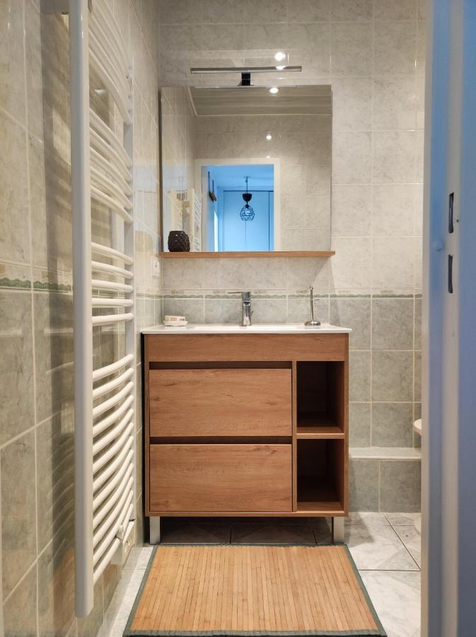 Studio Meuble Classe 2 Etoiles - 30M² Gréoux-les-Bains Buitenkant foto